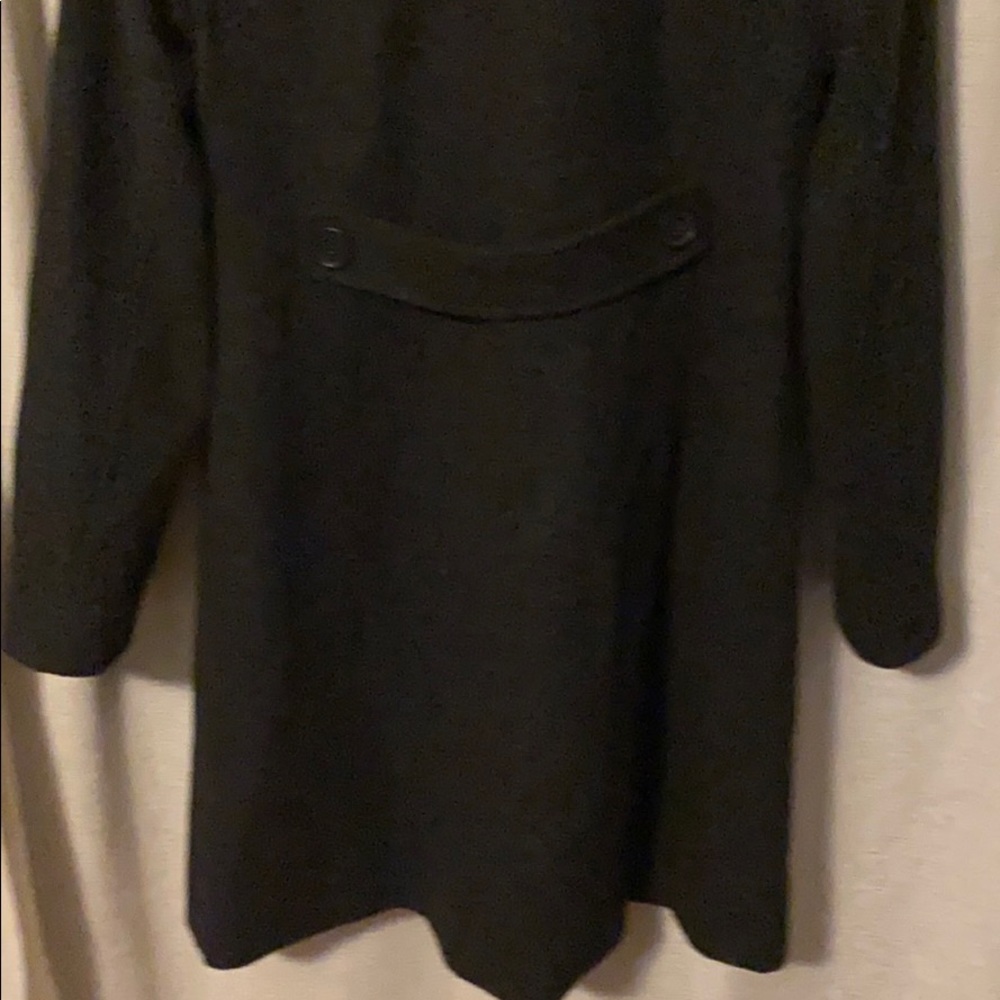 Coat. - Picture 4 of 4